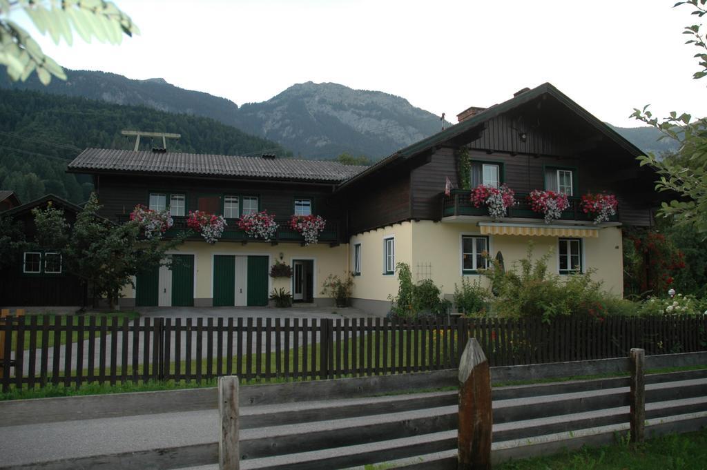 Ferienwohnung Schoenauer Haus im Ennstal Buitenkant foto